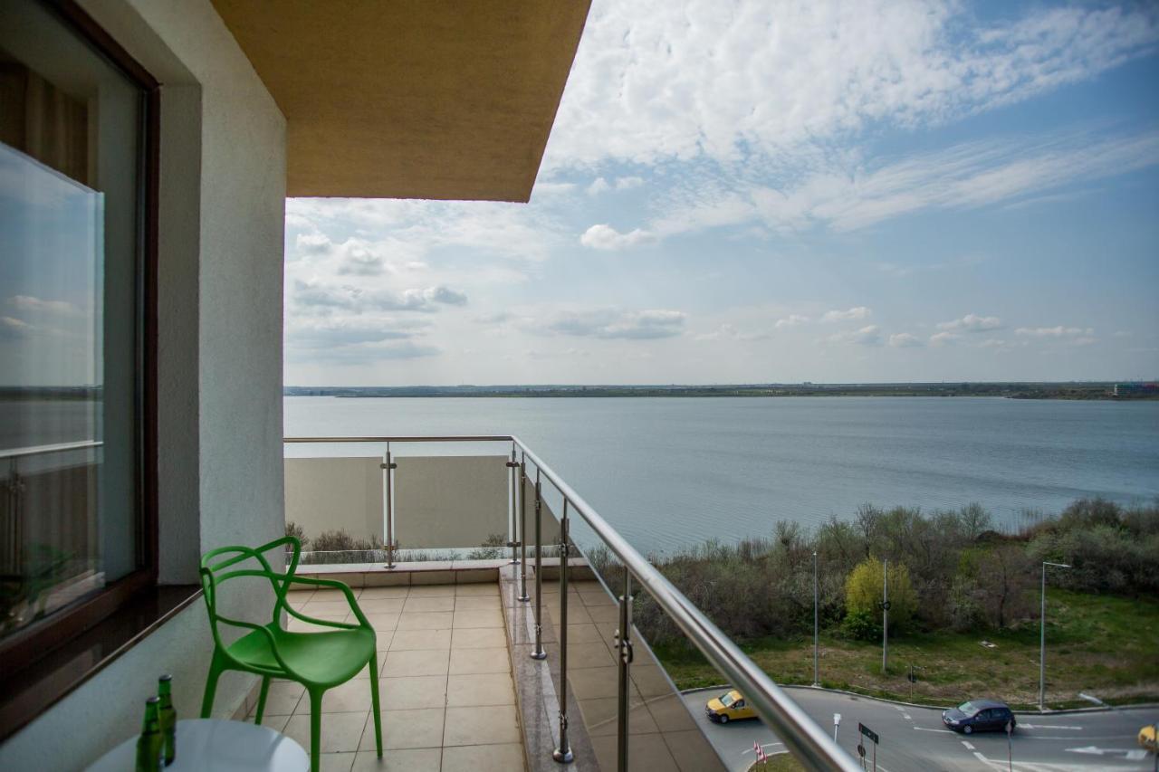 Bella Vista Summerland Mamaia Eksteriør bilde