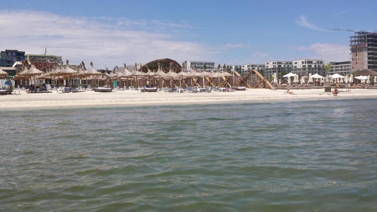 Bella Vista Summerland Mamaia Eksteriør bilde