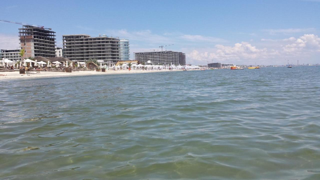 Bella Vista Summerland Mamaia Eksteriør bilde