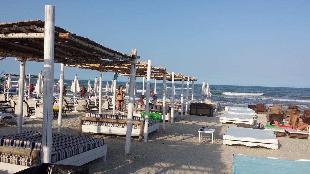 Bella Vista Summerland Mamaia Eksteriør bilde